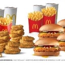 Foto de 2 Combos GDE Nuggets x10 y 2 Combos MED Chicago Chicken (4 hamb.)