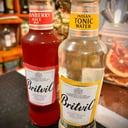 Foto de BEBIDA BRITVIC / CRANBERRY JUICE - INDIAN TONIC WATER
