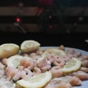 Foto de Machas con camarón y salsa verde