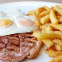 Foto de Patatas, Huevo, Bistec