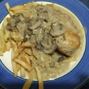 Foto de PULPETIN DE POLLO COMPLETO CON FRITAS