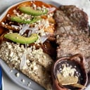 Foto de Cecina con enchiladas chica