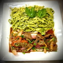 Foto de Tallarines Verdes con Saltado