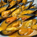 Foto de MEJILLÓNES EN SALSA
