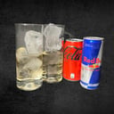 Foto de 2 CORTOS ALTO DEL CARMEN 35° + REDBULL