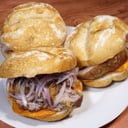 Foto de PAN CON CHICHARRÓN DE 12
