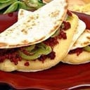 Foto de QUESADILLA CON INGEDIENTE