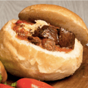 Foto de Crepe de carne roast beef y cebolla caramelizada