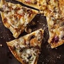 Foto de Pizza Grande de Jamón con Champiñones 