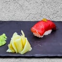 Foto de Nigiri Blue Fin Tuna Yuzukosho