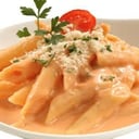 Foto de penne en salsa de nuez
