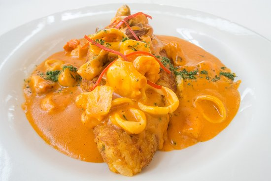 Foto de TACU-TACU EN SALSA DE MARISCOS 