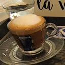 Foto de Café cortado o macchiatto chico Lavazza