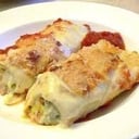 Foto de CANELONES A LA ROSSINI DE POLLO