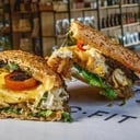 Foto de CHICKEN SANDWICH