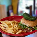 Foto de JALAPEÑO CHEESE BURGER
