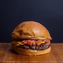 Foto de Cheeseburger + Papas