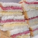 Foto de Sandwich Salame y Queso