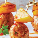 Foto de Brochetas de carne de cerdo con pera