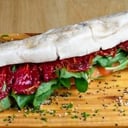 Foto de Mediterráneo sándwich con papas