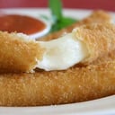 Foto de Bastones de Muzzarella x4 c/salsa BBQ