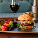 Foto de Burger Vegana con Ensalada
