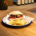 Foto de ATÚN, TOMATE Y AGUACATE