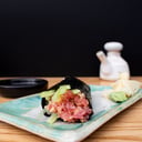 Foto de MAGURO TARTAR TEMAKI
