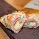 Foto de empanada jamon queso