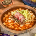 Foto de Pozole "Grande" (Rojo o Blanco) Ingrediente a elegir "Puerco o pollo" 