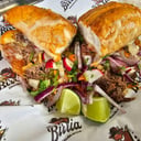 Foto de Torta De Birria/Asada