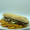 Foto de Sándwich de lomito con salsa de champiñones