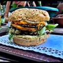 Foto de Bagel con semillas Veggie + Papas Fritas