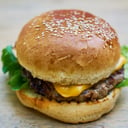 Foto de HAMBURGUESA CON QUESO 