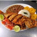 Foto de Pargo Frito y arroz de coco