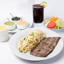 Foto de Bisteak con Spaghettis a la Alfredo