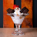 Foto de BROWNIE CON HELADO