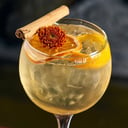 Foto de Cinnamon Orange Gin