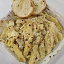 Foto de PENNE 4 QUESOS CON POLLO AL GRATIN