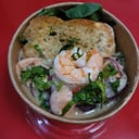 Foto de ceviche salmón , para servir y llevar .