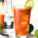 Foto de Cerveza con Clamato 750ml - 268 kcal