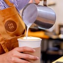 Foto de Latte de sabor, crema irlandesa / vainilla / cajeta.