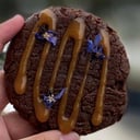 Foto de AVO SALTED CARAMEL BROWNIE