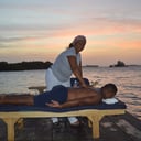 Foto de Masaje corporal por hora