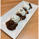 Foto de Profiteroles Con Chocolate Caliente