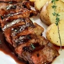 Foto de Lomo con salsa de vino tinto