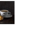 Foto de cafe mas dos medialunas 