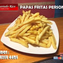 Foto de Papa Frita Personal + 1 Pote de Salsa
