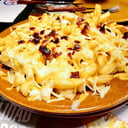 Foto de Menú 17: Plato Cheese Fries + Refresco