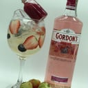 Foto de GIN&TONIC FRUTOS ROJOS